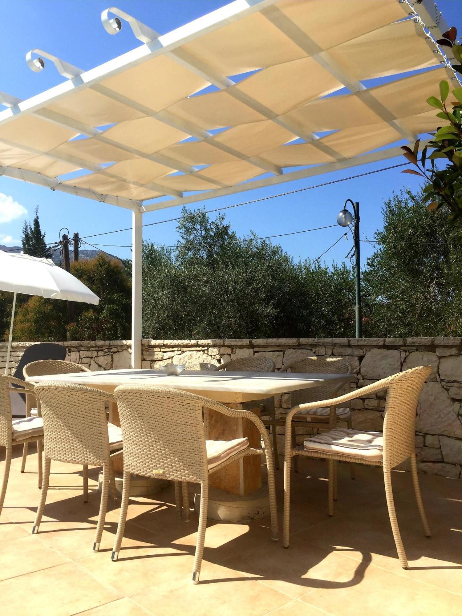 Villa Petrino - Central Flat Location Within Kassiopi. Sleeps 8 Exterior photo